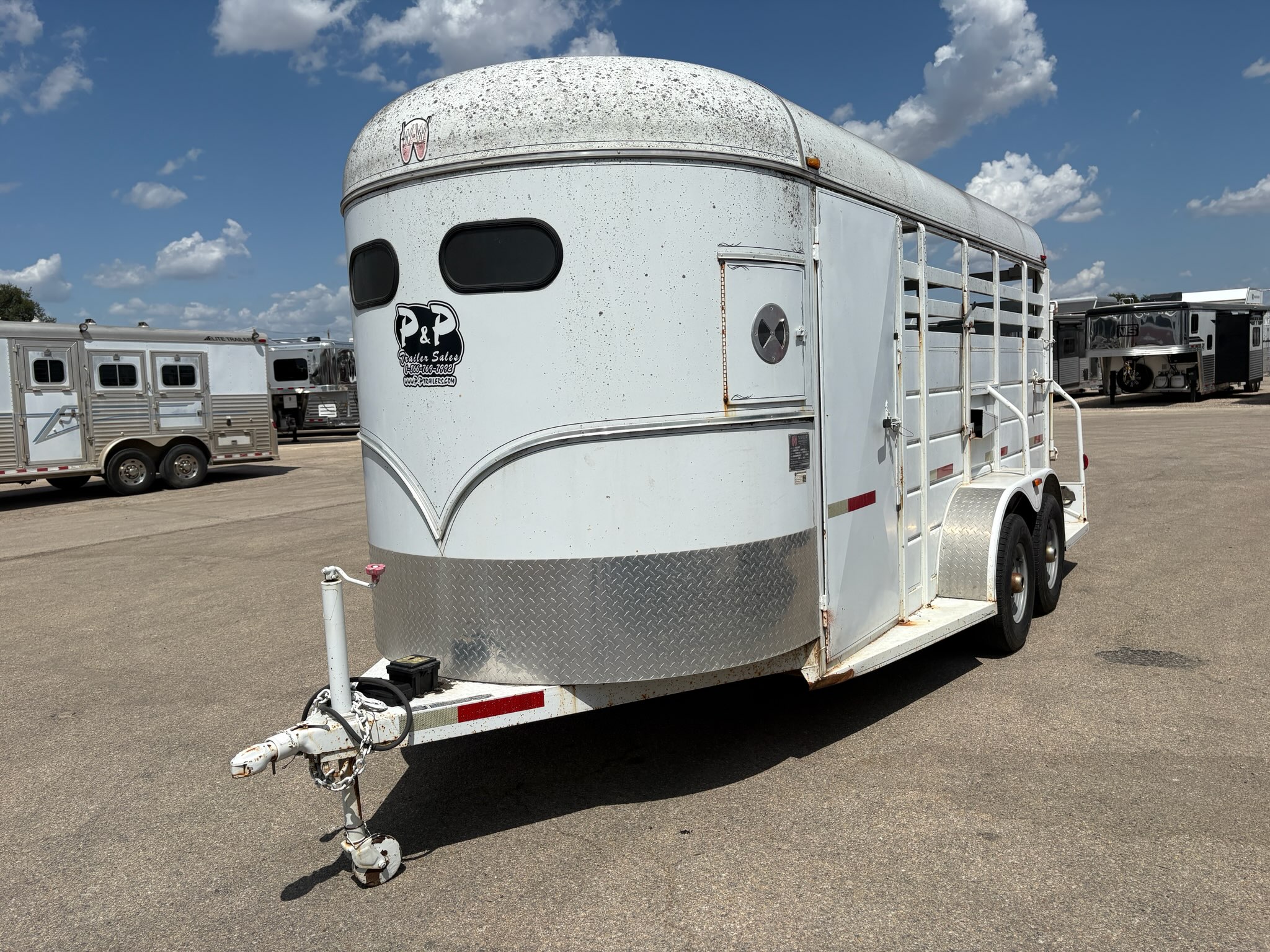 Trailer Photo 2